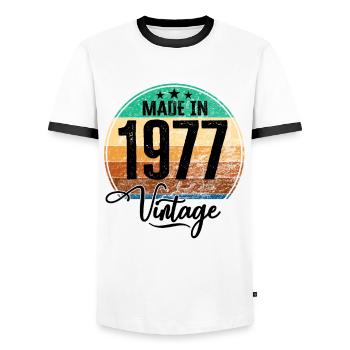 Millésime Fabriqué en 1977 Année de naissance 1977 Anniversaire - T-shirt contrasté Homme - blanc/noir - Devant - AI Model Female 172 light (172cm) & AI Model Male 178 dark (178cm)