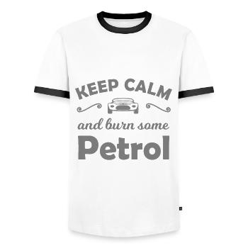 Der Autofahrer - Männer Kontrast-T-Shirt - Weiß/Schwarz - Vorne - AI Model Female 172 light (172cm) & AI Model Male 178 dark (178cm)