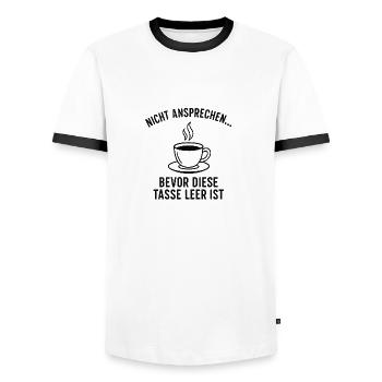 Nicht ansprechen – Kaffee zuerst“ Tassenmotiv - Männer Kontrast-T-Shirt - Weiß/Schwarz - Vorne - AI Model Female 172 light (172cm) & AI Model Male 178 dark (178cm)