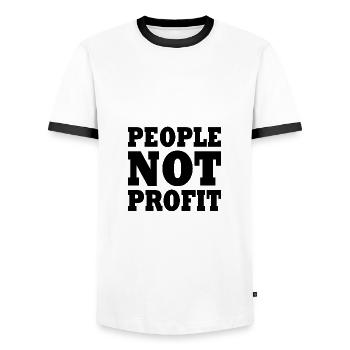 People not profit - Männer Kontrast-T-Shirt - Weiß/Schwarz - Vorne - AI Model Female 172 light (172cm) & AI Model Male 178 dark (178cm)