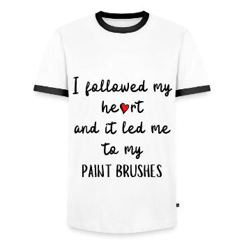 J’ai suivi mon cœur et cela m’a conduit à mon pinceau - T-shirt contrasté Homme - blanc/noir - Devant - AI Model Female 172 light (172cm) & AI Model Male 178 dark (178cm)