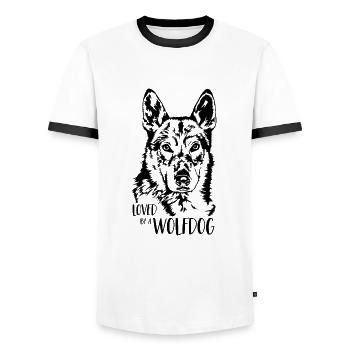 Loved by a Wolfdog Tschechoslowakischer Wolfhund - Männer Kontrast-T-Shirt - Weiß/Schwarz - Vorne - AI Model Female 172 light (172cm) & AI Model Male 178 dark (178cm)