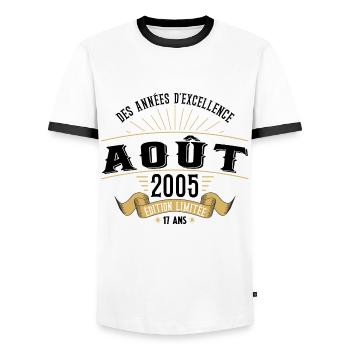 17 Ans Anniversaire Vintage Né(e) en Août 2005 - T-shirt contrasté Homme - blanc/noir - Devant - AI Model Female 172 light (172cm) & AI Model Male 178 dark (178cm)