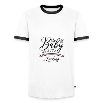 Baby 2025 Loading Spruch - Männer Kontrast-T-Shirt - Weiß/Schwarz - Vorne - AI Model Female 172 light (172cm) & AI Model Male 178 dark (178cm)