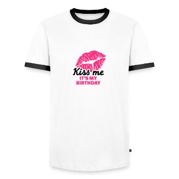 Kiss me It's my Birthday - T-shirt contrasté Homme - blanc/noir - Devant - AI Model Female 172 light (172cm) & AI Model Male 178 dark (178cm)