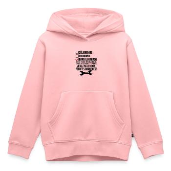 Celibataire en couple dans le garage - Sweat Premium à capuche enfant bio - rose - Devant - AI Model Kid Female (0cm)