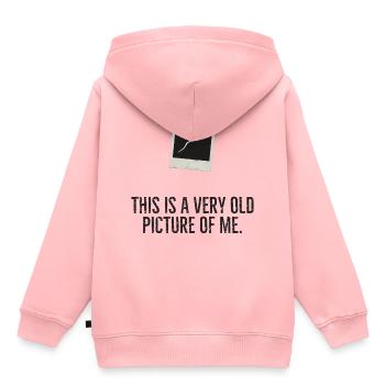 This is a very old picture of me Sperme Fun Shirt - Sweat Premium à capuche enfant bio - rose - Dos - AI Model Kid Female (0cm)