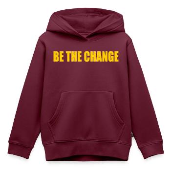 be the change - Kinder Premium Organic Hoodie - Burgunderrot - Vorne - AI Model Kid Female (0cm)