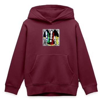 Drei Ausrufezeichen (3 !!!) - Abbild - 2023 - Kinder Premium Organic Hoodie - Burgunderrot - Vorne - AI Model Kid Female (0cm)