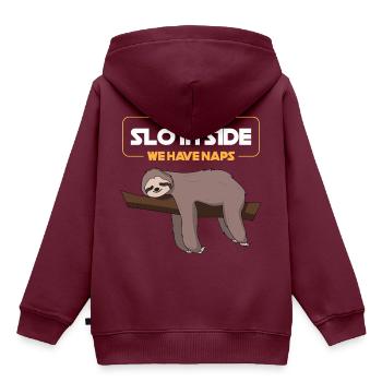 Komm zum Faultier Side Gift - Kinder Premium Organic Hoodie - Burgunderrot - Hinten - AI Model Kid Female (0cm)