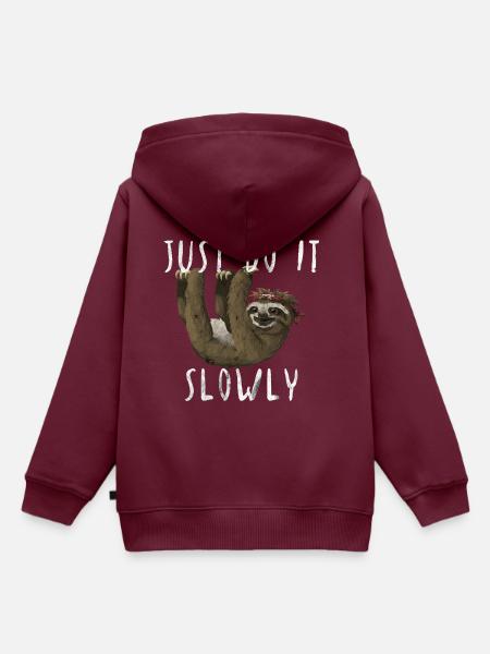 Just do it Slowly Faultier Geschenk Idee - Kinder Premium Organic Hoodie - Burgunderrot