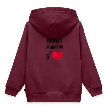 wir ernten, was wir lieben - Kinder Premium Organic Hoodie - Burgunderrot - Hinten - AI Model Kid Female (0cm)