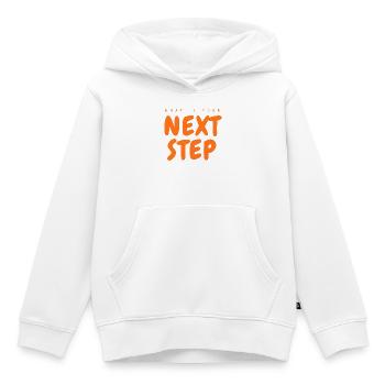 Prochaine étape : police orange, prochaine étape - Sweat Premium à capuche enfant bio - blanc - Devant - AI Model Kid Female (0cm)