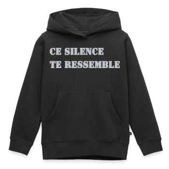 DIESE STILLE IST WIE DU - Kinder Premium Organic Hoodie - Schwarz - Vorne - AI Model Kid Male (0cm)