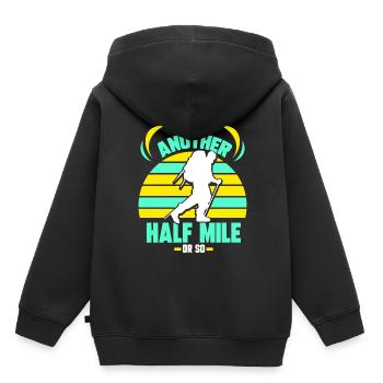 Es Ist Noch Eine Halbe Meile Oder So Wanderung - Kinder Premium Organic Hoodie - Schwarz - Hinten - AI Model Kid Male (0cm)