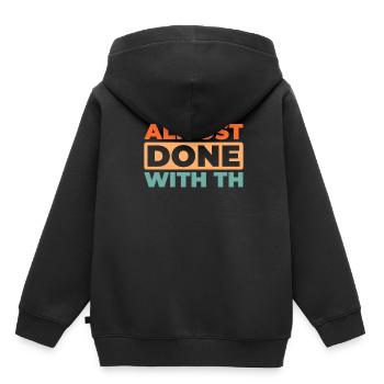 Humour noir - Sweat Premium à capuche enfant bio - noir - Dos - AI Model Kid Male (0cm)