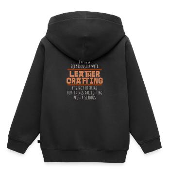 Funny In a Relationship with Leather Crafting - Kinder Premium Organic Hoodie - Schwarz - Hinten - AI Model Kid Male (0cm)