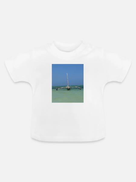 Schiffswracks über dem blauen Meer - Baby Bio-T-Shirt mit Rundhals - Weiß
