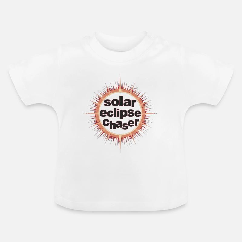 Solar eclipse chaser - Baby Organic T-Shirt with Round Neck - white
