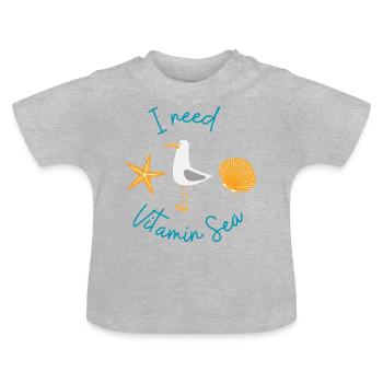 I need Vitamin Sea - Ich brauche Vitamin See - Baby Organic T-Shirt with Round Neck - heather grey - Front