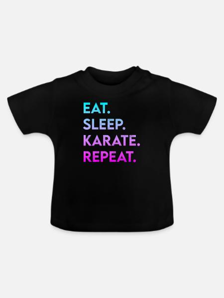 eat sleep karate repeat - Baby Bio-T-Shirt mit Rundhals - Schwarz