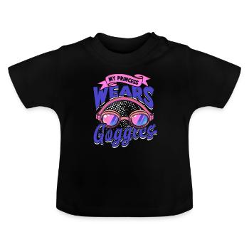 Synchronschwimmen My Princess Wears Goggles - Baby Bio-T-Shirt mit Rundhals - Schwarz - Vorne