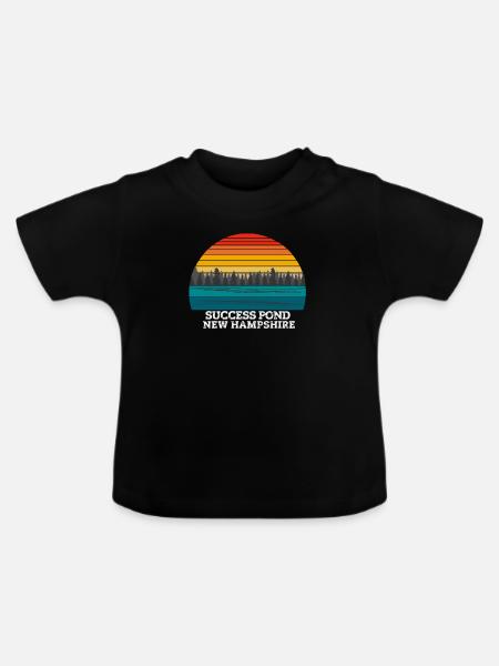 Success Pond New Hampshire - Baby Bio-T-Shirt mit Rundhals - Schwarz