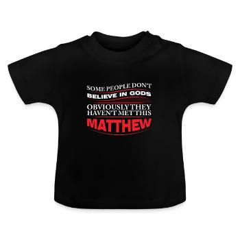 Vorname Matthew Geburtsname Geschenk - Baby Bio-T-Shirt mit Rundhals - Schwarz - Vorne