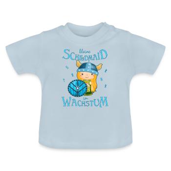 Kleine Schildmaid im Wachstum - Lagerthas Wikinger - Baby Bio-T-Shirt mit Rundhals - Hellblau - Vorne