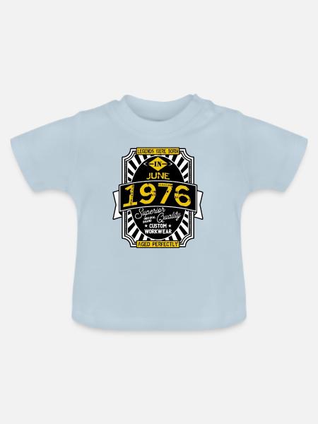 JUNI 1976 - Baby Bio-T-Shirt mit Rundhals - Hellblau