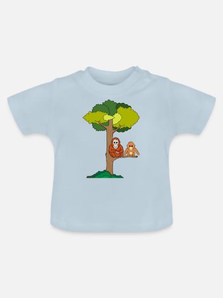 Orang-Utans sitzen in Baum - Baby Bio-T-Shirt mit Rundhals - Hellblau