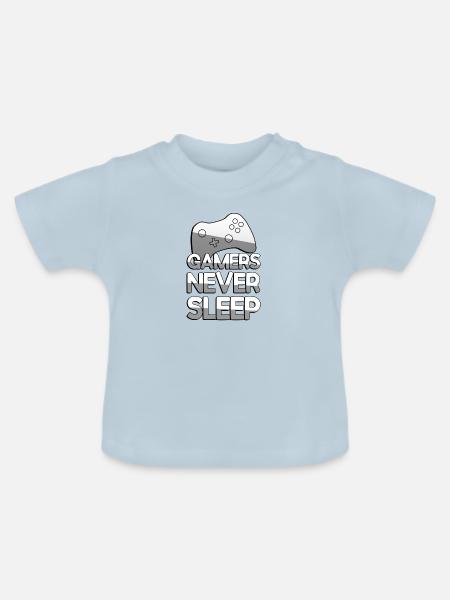 GAMERS NEVER SLEEP + Controller - Gaming - Baby Bio-T-Shirt mit Rundhals - Hellblau