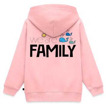 Nous sommes une famille - Sweat Premium à capuche zippé enfant bio - rose - Dos - AI Model Kid Female (0cm)