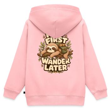 Nap First Wander Later Faultier - Kinder Premium Organic Zip Hoodie - Rosa - Hinten - AI Model Kid Female (0cm)