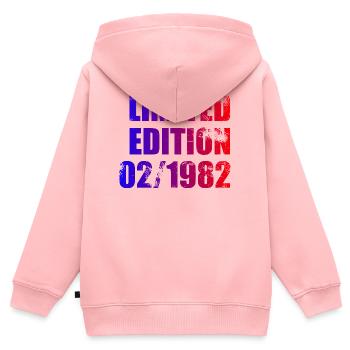 44e anniversaire Édition Limitée 02/1982 - Sweat Premium à capuche zippé enfant bio - rose - Dos - AI Model Kid Female (0cm)