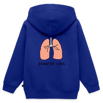 powered by donated Lung - Kinder Premium Organic Zip Hoodie - Royalblau - Hinten - AI Model Kid Male (0cm)