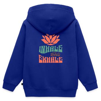 Inspirer, Tenir, Expirer, Expirer, Yoga, Afirmation, Style rétro - Sweat Premium à capuche zippé enfant bio - bleu roi - Dos - AI Model Kid Male (0cm)