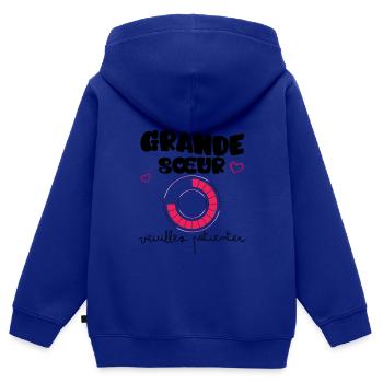 Grance Soeur Veuillez Patienter Cadeau Futur Bébé - Sweat Premium à capuche zippé enfant bio - bleu roi - Dos - AI Model Kid Male (0cm)