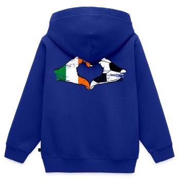 Irlande Football Drapeau Mains Coeur Forme Utilisé - Sweat Premium à capuche zippé enfant bio - bleu roi - Dos - AI Model Kid Male (0cm)