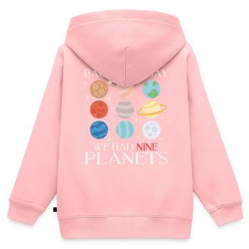 Planet Pluto - Kinder Premium Organic Zip Hoodie - Rosa - Hinten - AI Model Kid Female (0cm)