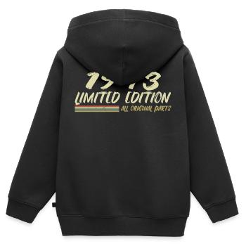 1943 Geburtstag Geschenkidee 1943 - Kinder Premium Organic Zip Hoodie - Schwarz - Hinten - AI Model Kid Male (0cm)