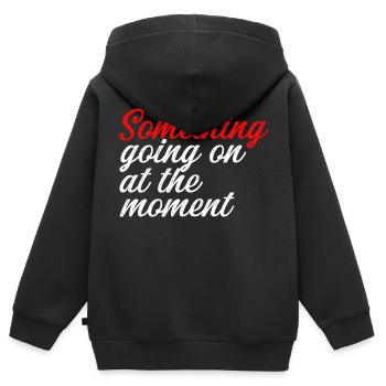 Quelque chose se passe en ce moment - Sweat Premium à capuche zippé enfant bio - noir - Dos - AI Model Kid Male (0cm)