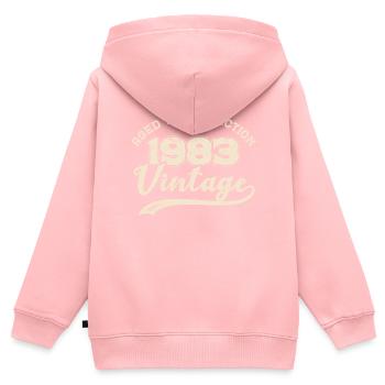 BC 1983 Vieilli à la perfection - Sweat Premium à capuche zippé enfant bio - rose - Dos - AI Model Kid Female (0cm)