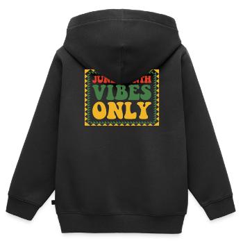 Juneteenth Vibes Only Melanated Black - Sweat Premium à capuche zippé enfant bio - noir - Dos - AI Model Kid Male (0cm)