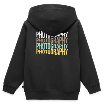 Fotografie - Kinder Premium Organic Zip Hoodie - Schwarz - Hinten - AI Model Kid Male (0cm)