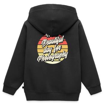 Photograph Fotographie - Kinder Premium Organic Zip Hoodie - Schwarz - Hinten - AI Model Kid Male (0cm)