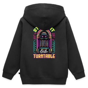 Plateau tournant Jukebox Collectible Straight Outta - Sweat Premium à capuche zippé enfant bio - noir - Dos - AI Model Kid Male (0cm)