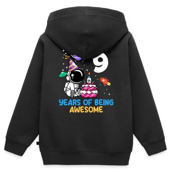 9 Jahre Space Abenteuer Coolness - Kinder Premium Organic Zip Hoodie - Schwarz - Hinten - AI Model Kid Male (0cm)