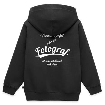 Fotograf - Kinder Premium Organic Zip Hoodie - Schwarz - Hinten - AI Model Kid Male (0cm)