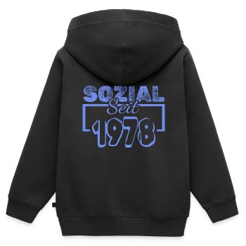 1978 - Kinder Premium Organic Zip Hoodie - Schwarz - Hinten - AI Model Kid Male (0cm)